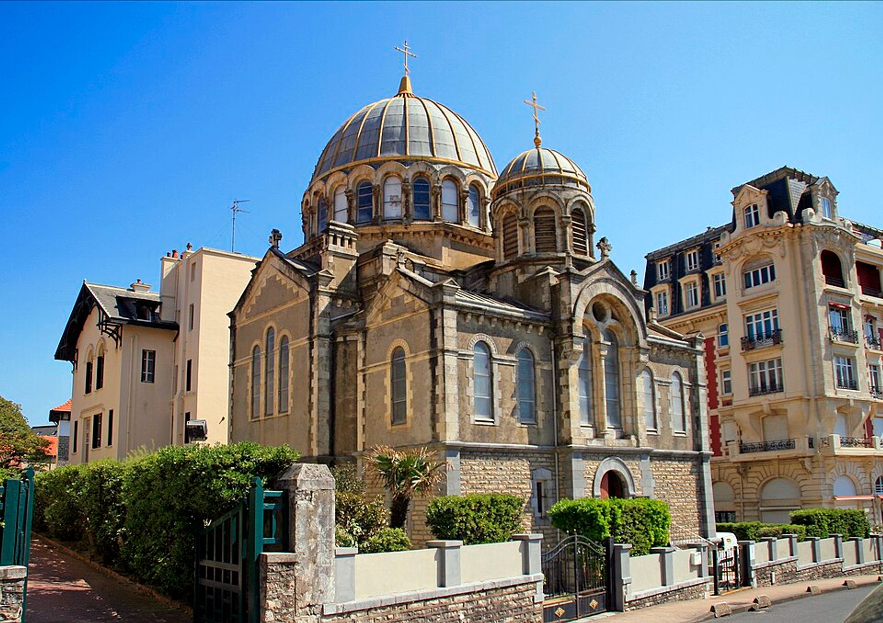 Храм Александра Невского в Биаррице