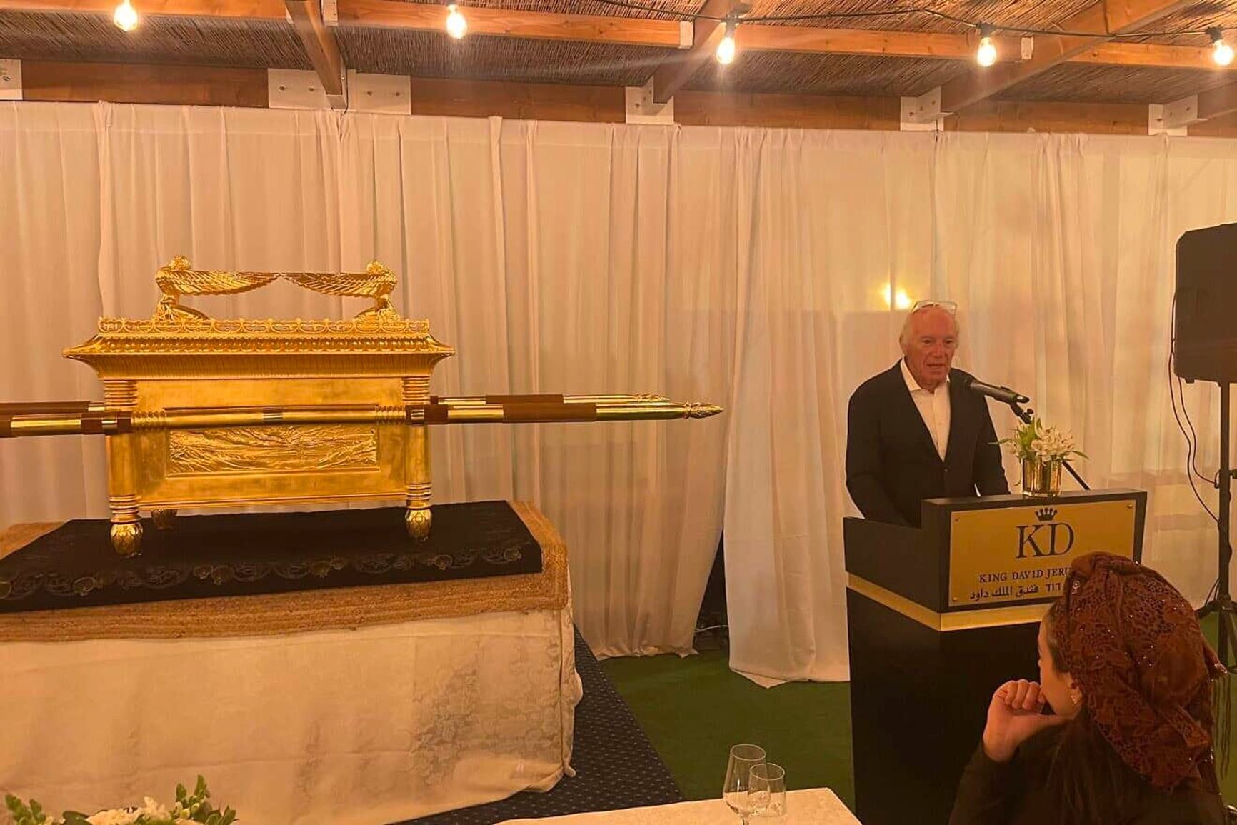 Photo by Alex Traiman