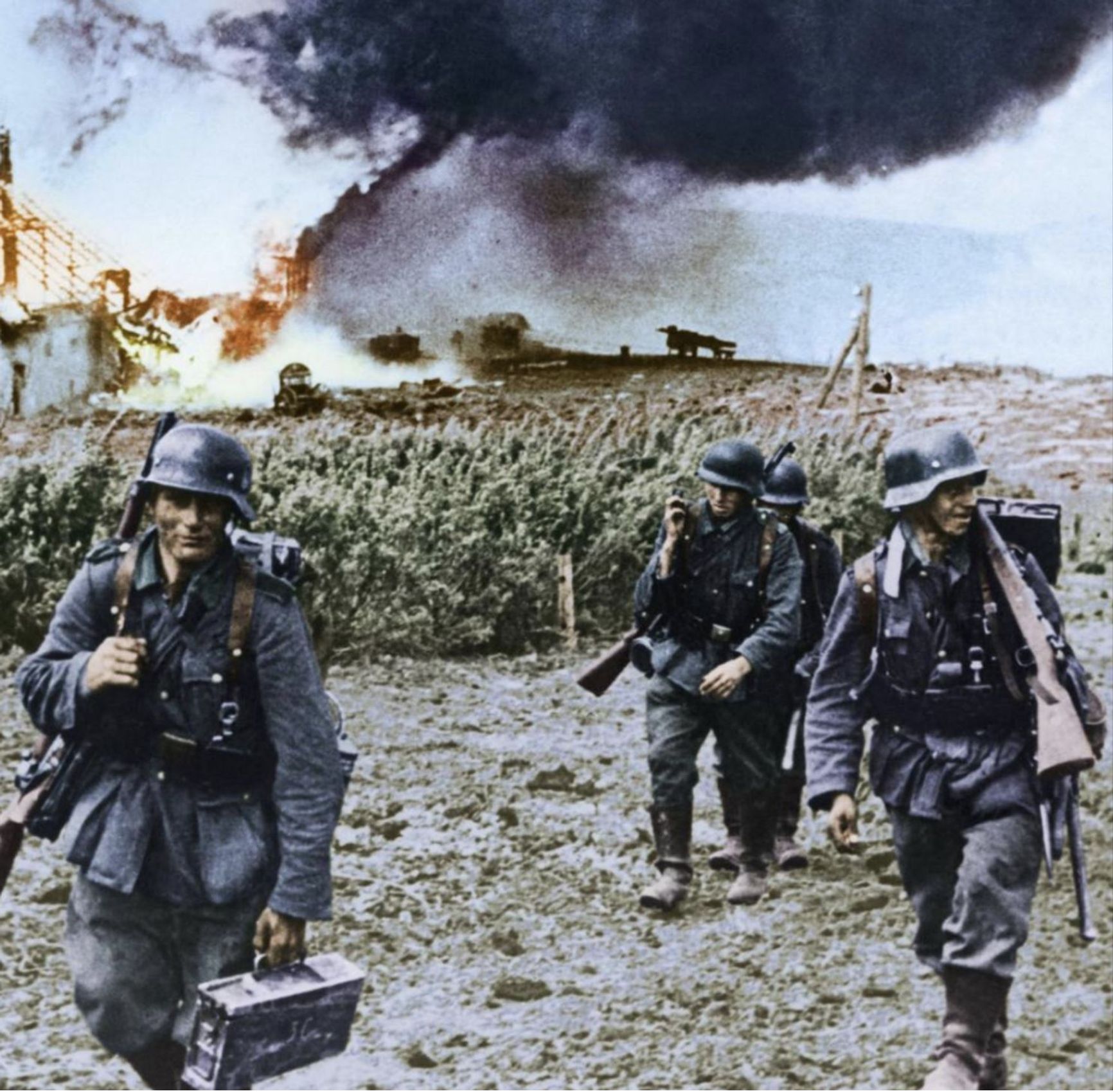 German soldiers in the vicinity of Kharkov, 1942